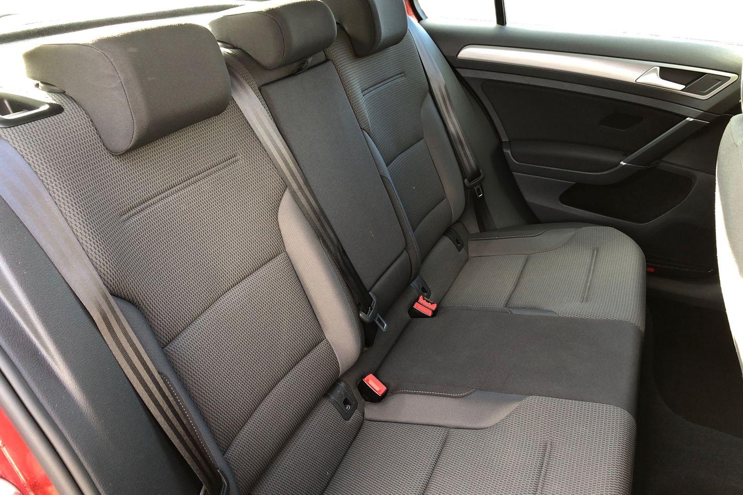 Used Volkswagen Golf 2016 for sale - 76820046: Photo 16