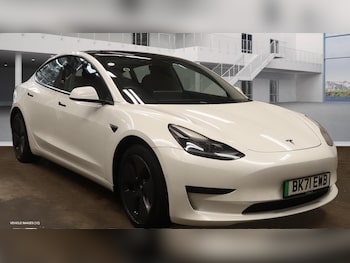 Tesla - Model 3