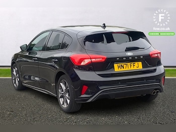 Used Ford Focus 2021 for sale - 76274773: Photo 2