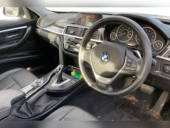 Used BMW 3 Series 2017 for sale - 77390230: Photo