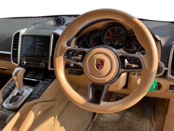 Used Porsche Cayenne 2017 for sale - 74841482: Photo