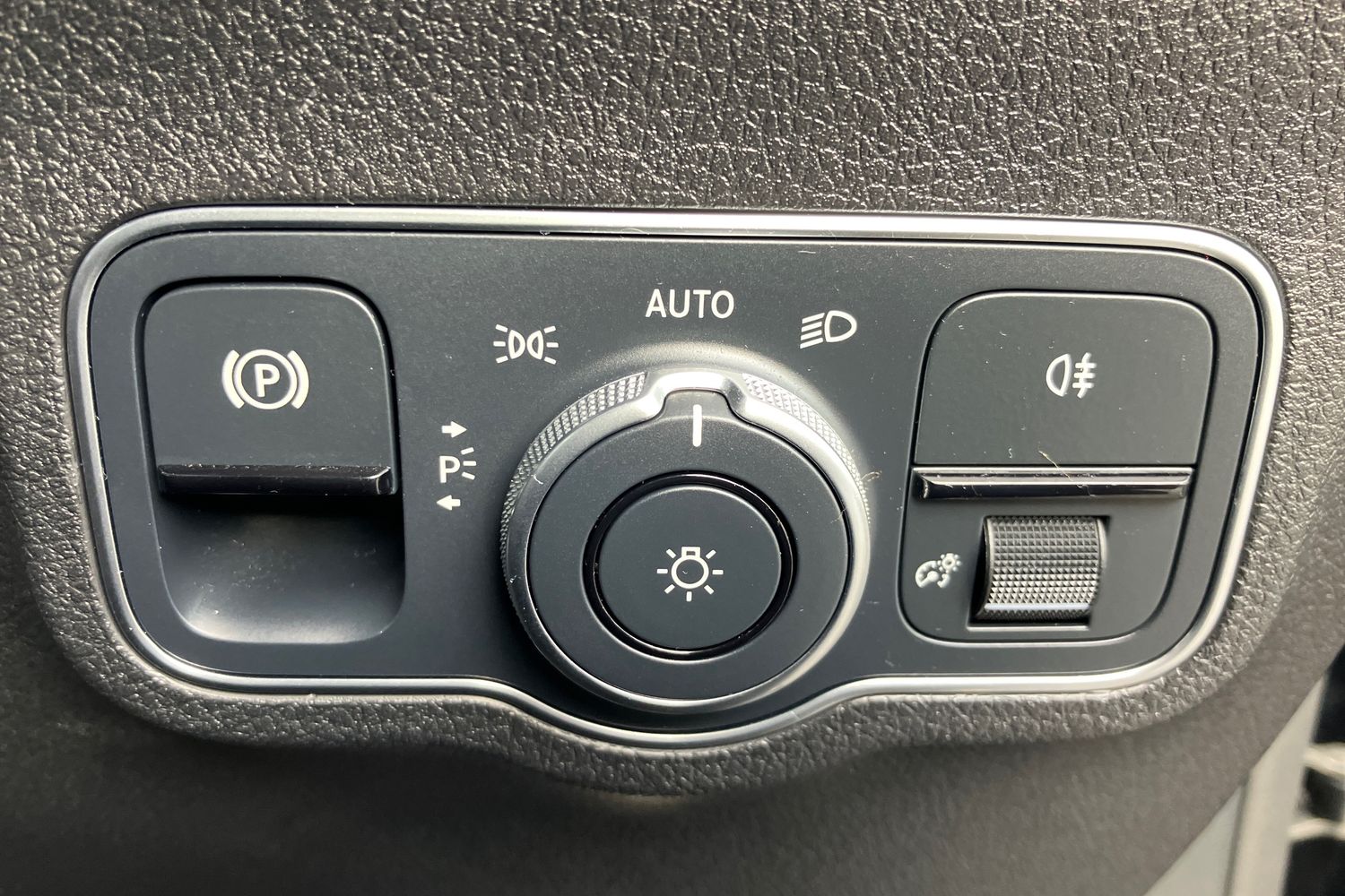 Used Mercedes-Benz EQB 2022 for sale - 76395475: Photo 19