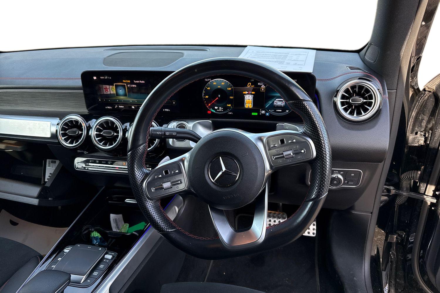 Used Mercedes-Benz EQB 2022 for sale - 76395475: Photo 3