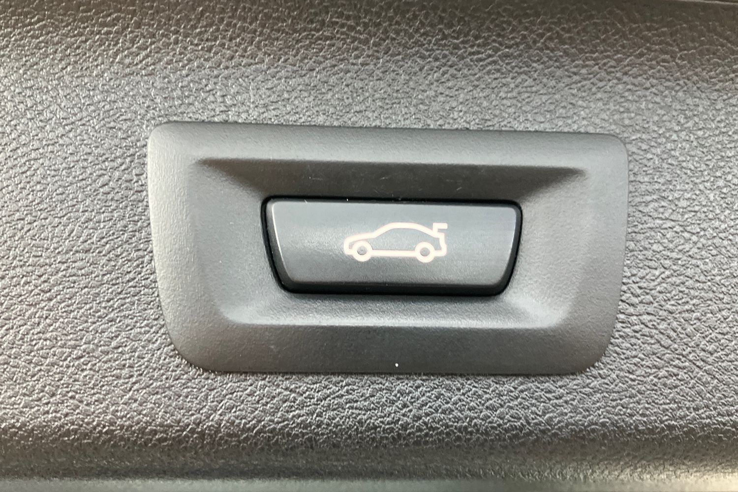 Used BMW 5 Series 2017 for sale - 76851828: Photo 23