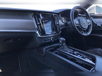 Used Volvo S90 2018 for sale - 78409819: Photo