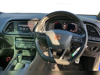 Used SEAT Leon 2019 for sale - 76082007: Photo