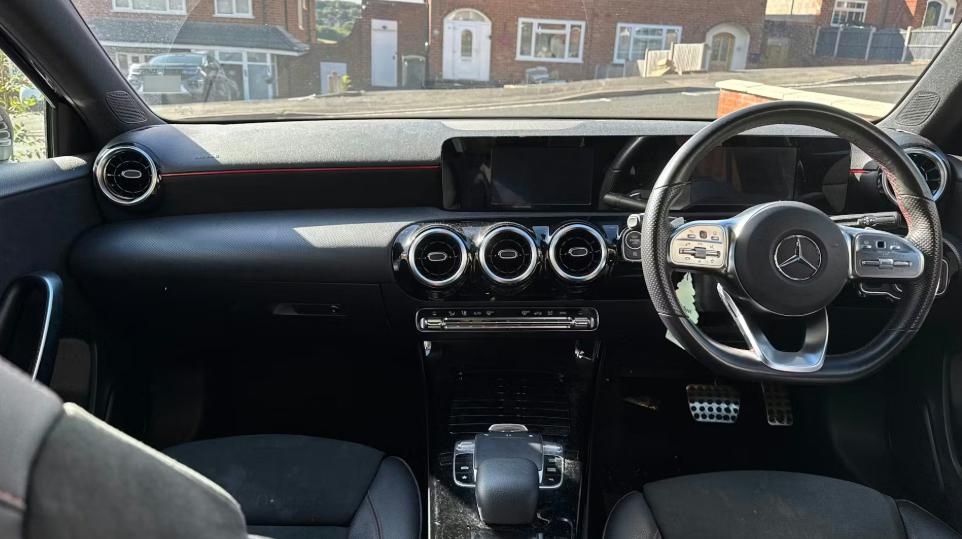 Used Mercedes-Benz A-Class 2019 for sale - 76985315: Photo 3