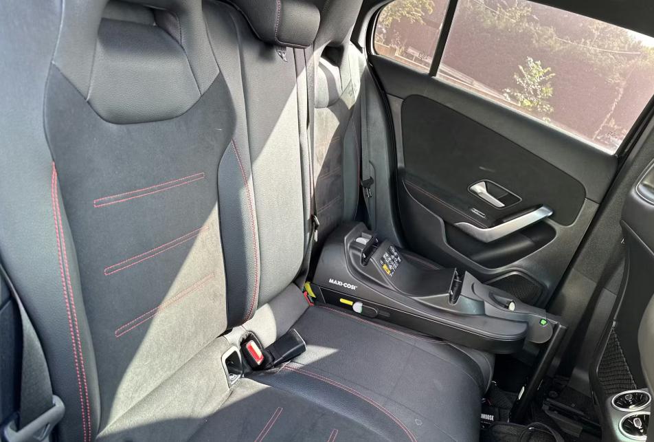 Used Mercedes-Benz A-Class 2019 for sale - 76985315: Photo 4