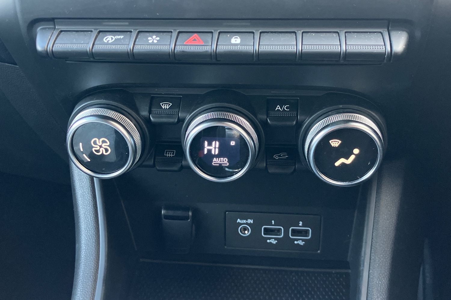 Used Renault Captur 2020 for sale - 76949654: Photo 11