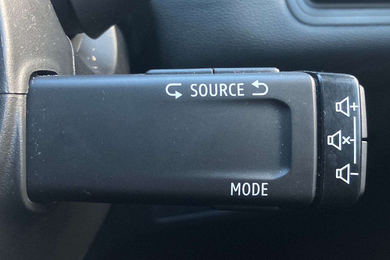 Used Renault Captur 2020 for sale - 76949654: Photo 18