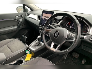 Used Renault Captur 2020 for sale - 76949654: Photo