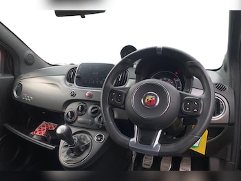 Used Abarth 595 2019 for sale - 78909295: Photo