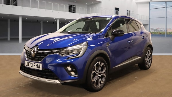 Used Renault Captur 2023 for sale - 76218567: Photo 2
