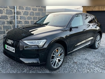 2019 - 300kW 55 Quattro 95kWh Launch Ed 5dr Auto [C+S]