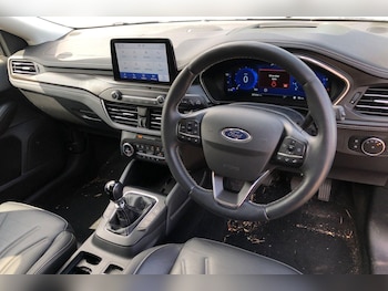 Used Ford Focus 2021 for sale - 75499327: Photo