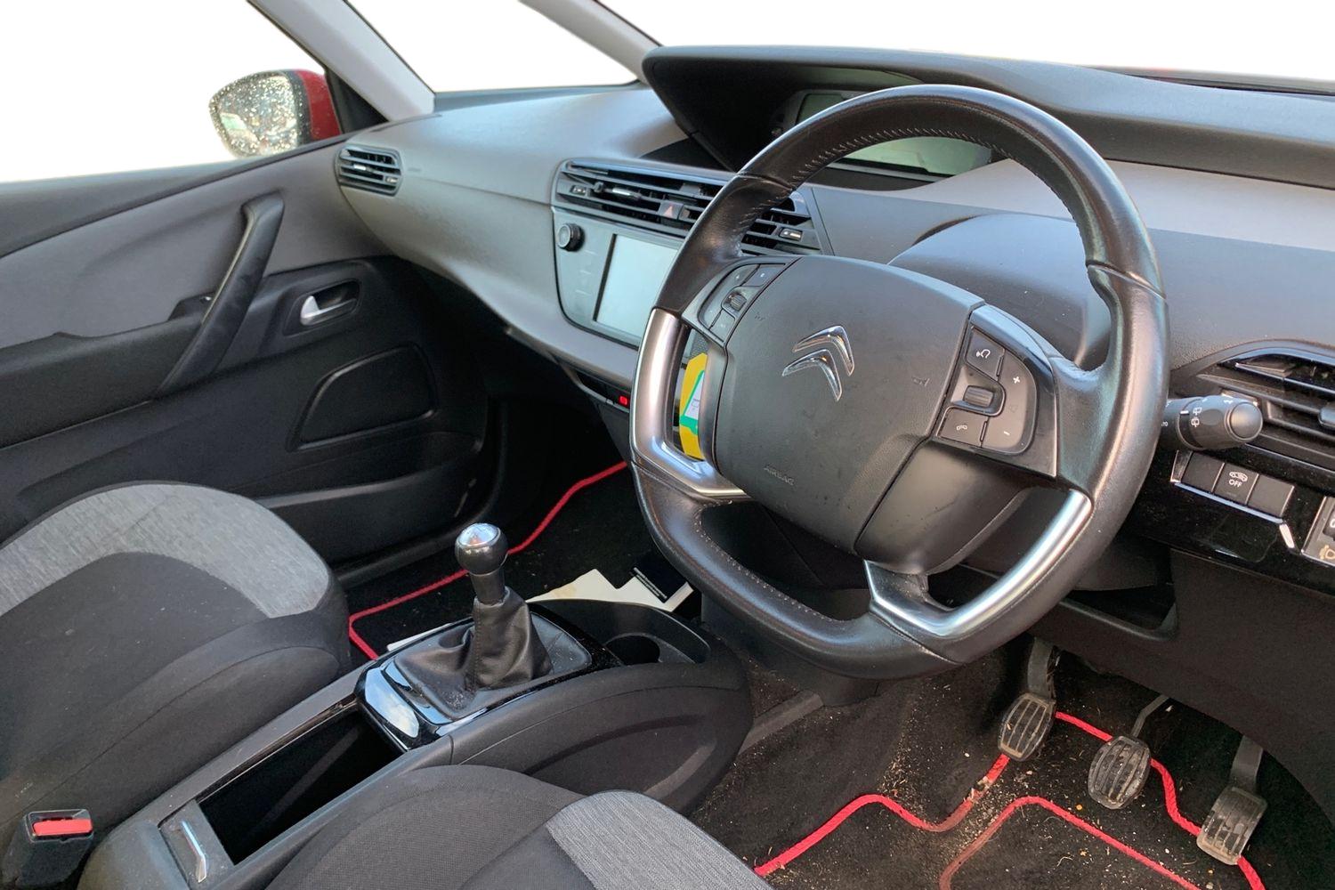 Used Citroen C4 Picasso 2016 for sale - 76767700: Photo 3