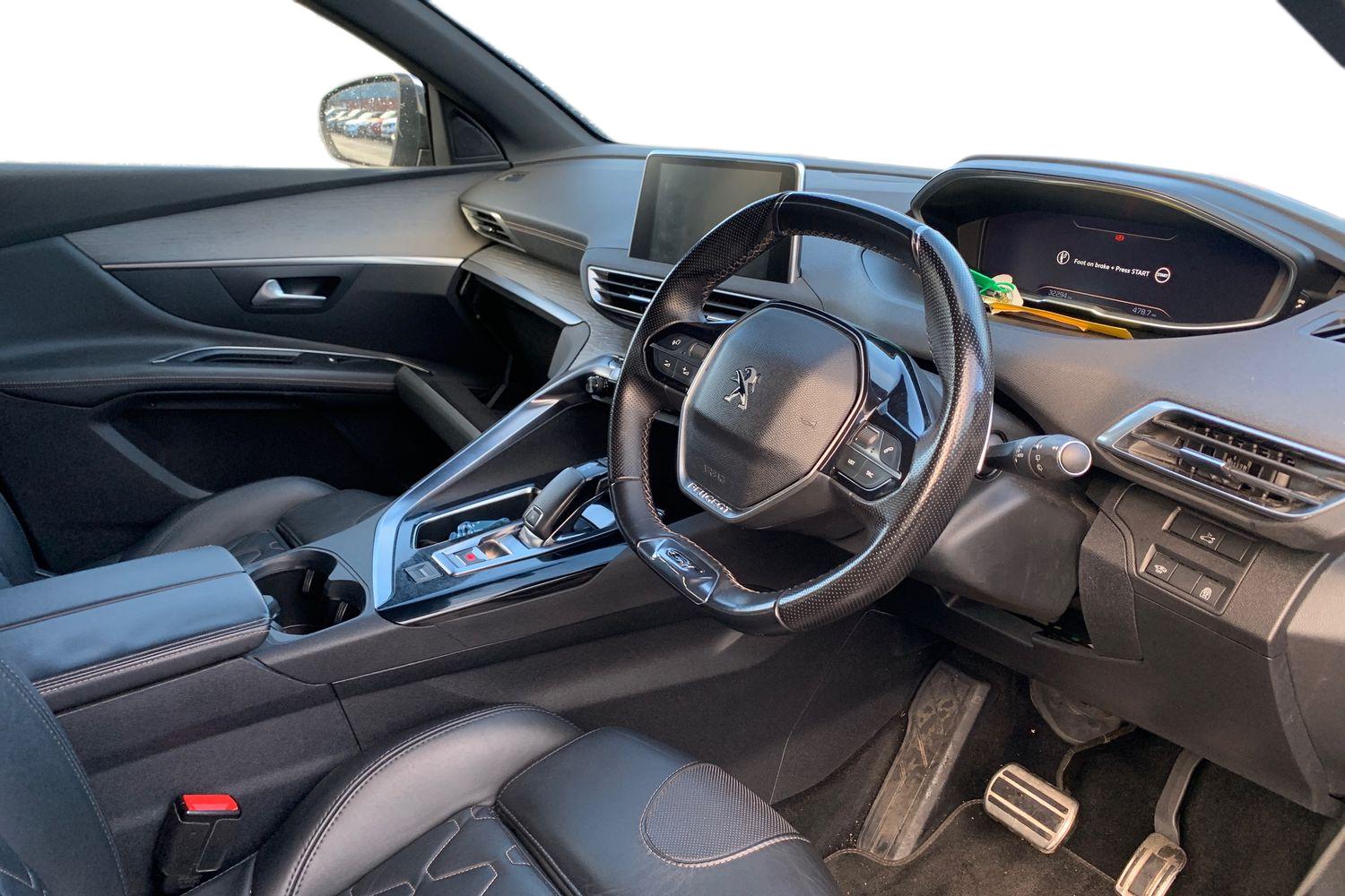 Used Peugeot 3008 2017 for sale - 76624949: Photo 3