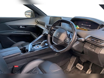 Used Peugeot 3008 2017 for sale - 76624949: Photo