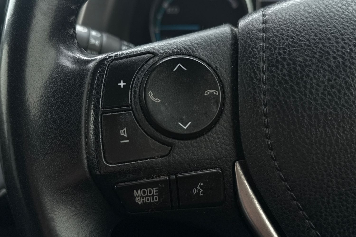 Used Toyota RAV4 2017 for sale - 77890681: Photo 9