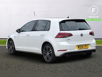 Used Volkswagen Golf 2018 for sale - 76069699: Photo 2