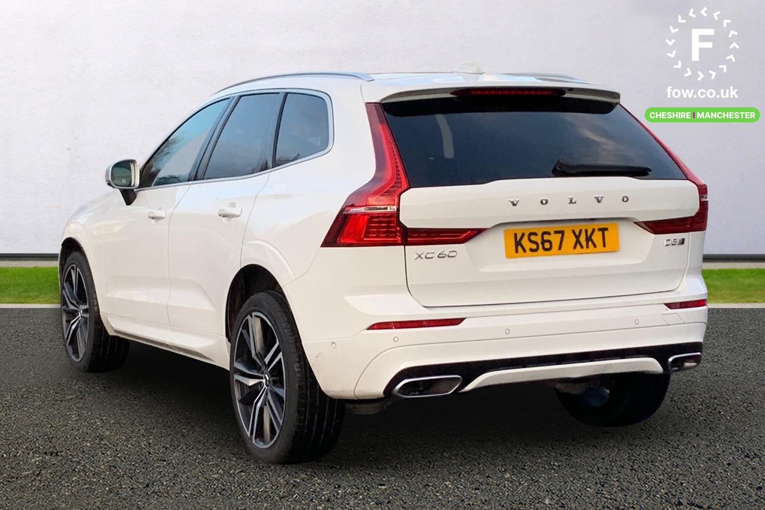 Used Volvo XC60 2017 for sale - 77747802: Photo 2