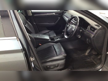 Used Skoda Superb 2021 for sale - 76488355: Photo