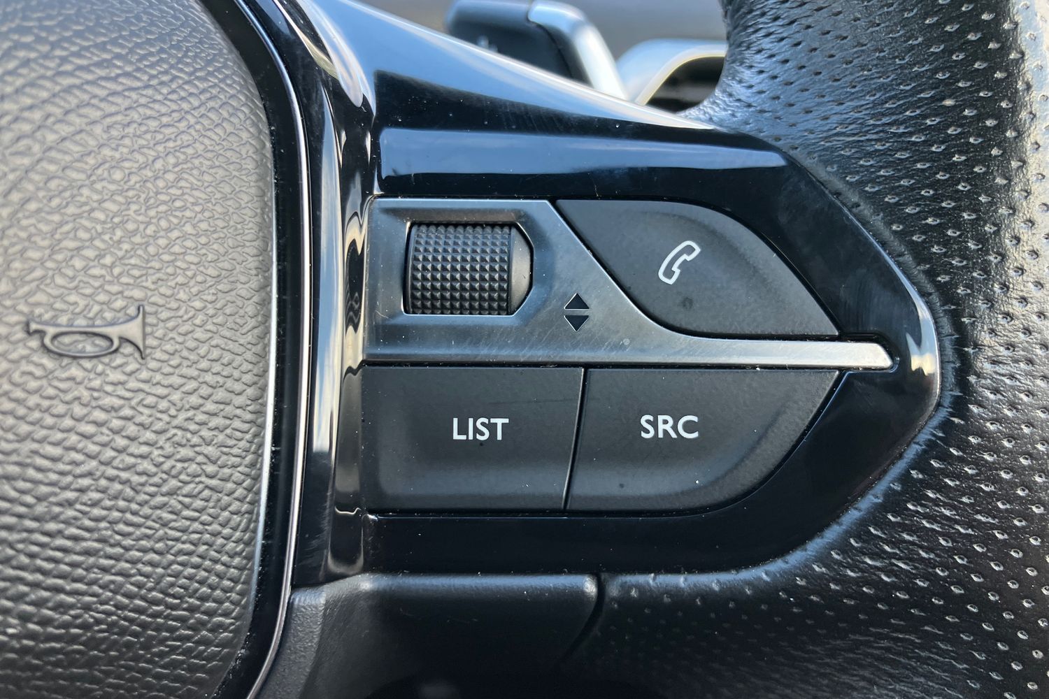 Used Peugeot 3008 2017 for sale - 77112567: Photo 17