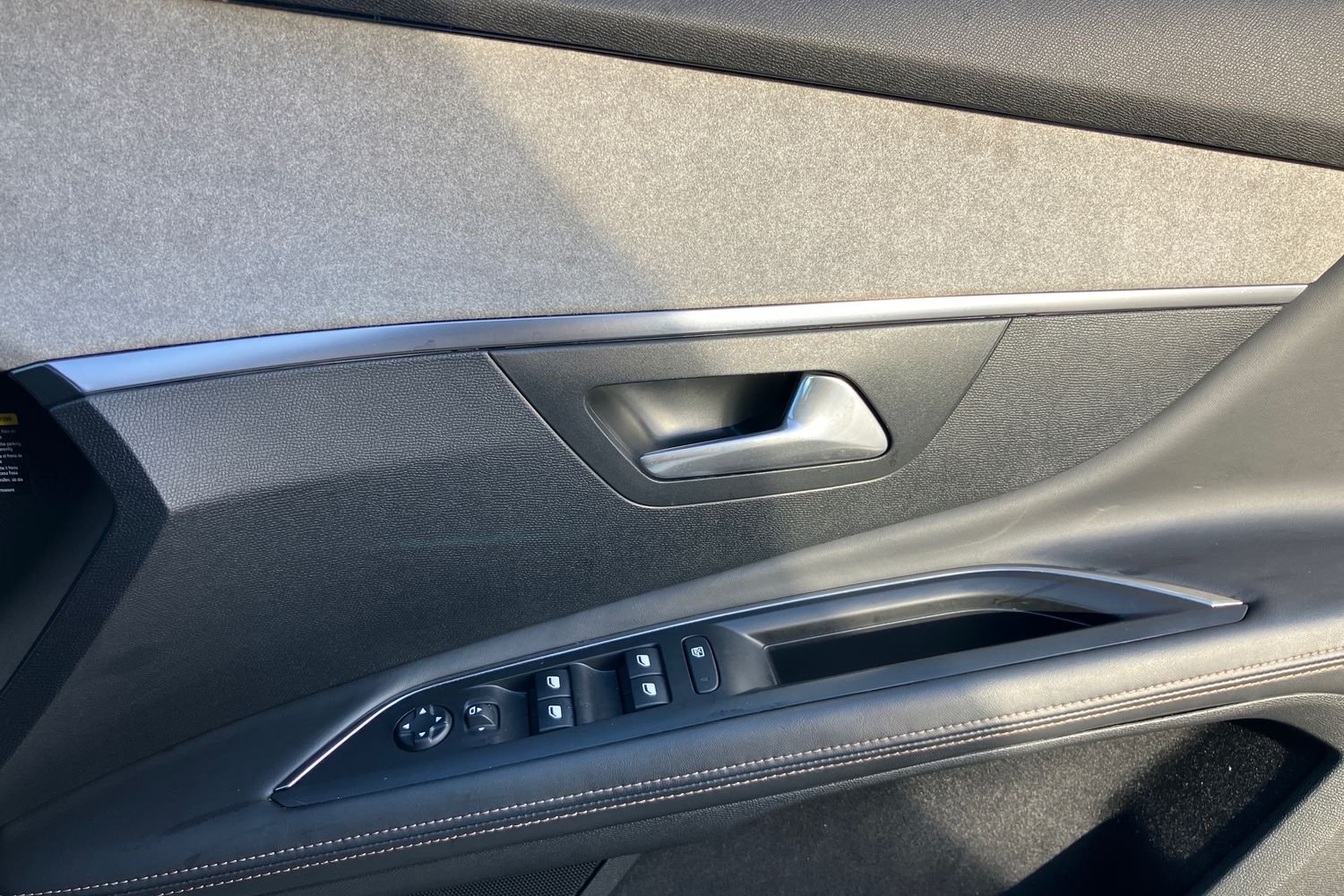 Used Peugeot 3008 2017 for sale - 77112567: Photo 23