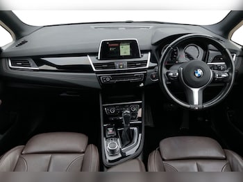 Used BMW 2 Series 2019 for sale - 77843004: Photo