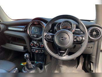 Used MINI Hatch 2020 for sale - 78909299: Photo