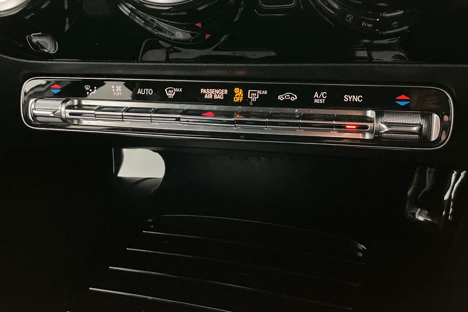 Used Mercedes-Benz A-Class 2019 for sale - 76673015: Photo 9