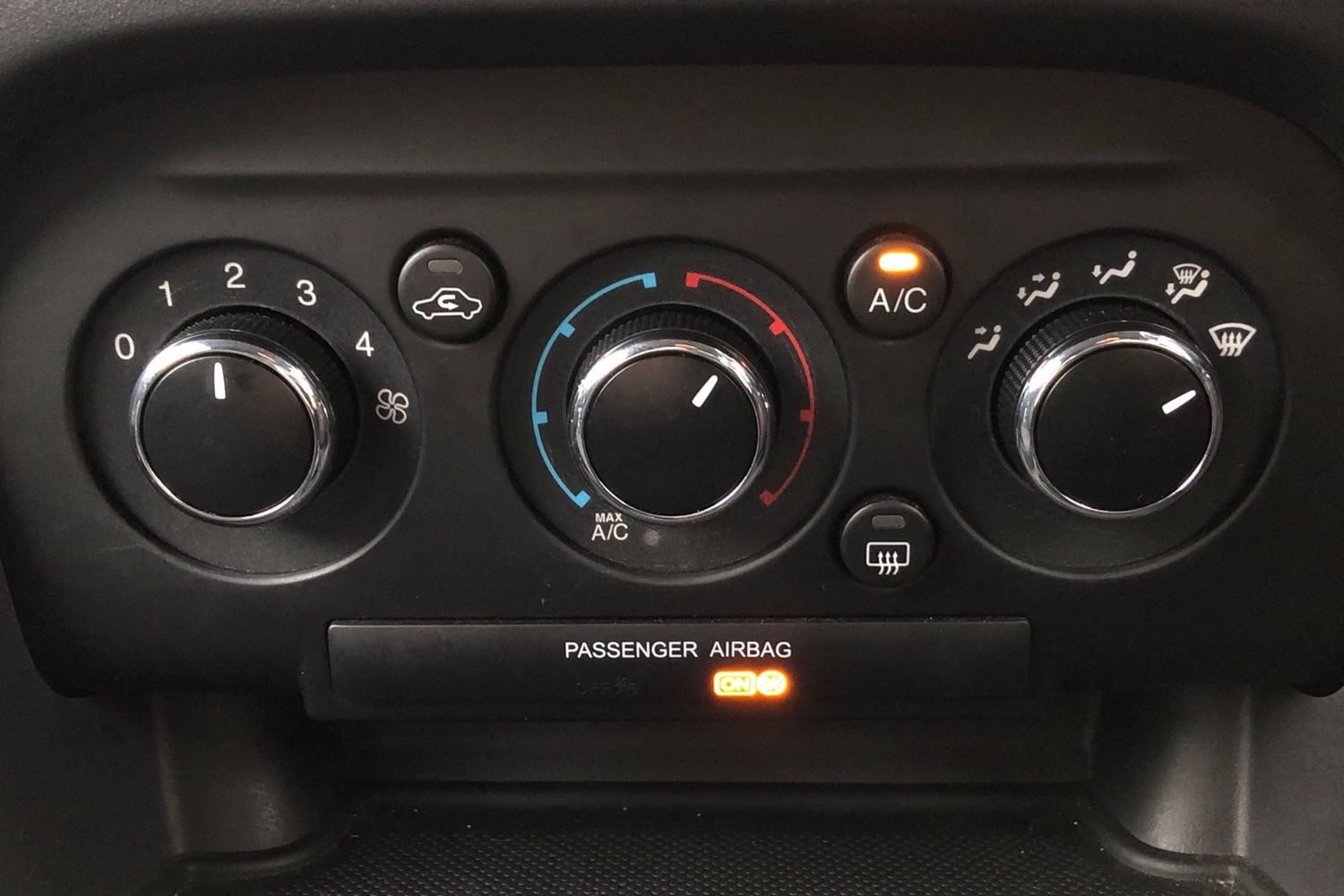 Used Ford Ka+ 2017 for sale - 77135432: Photo 10