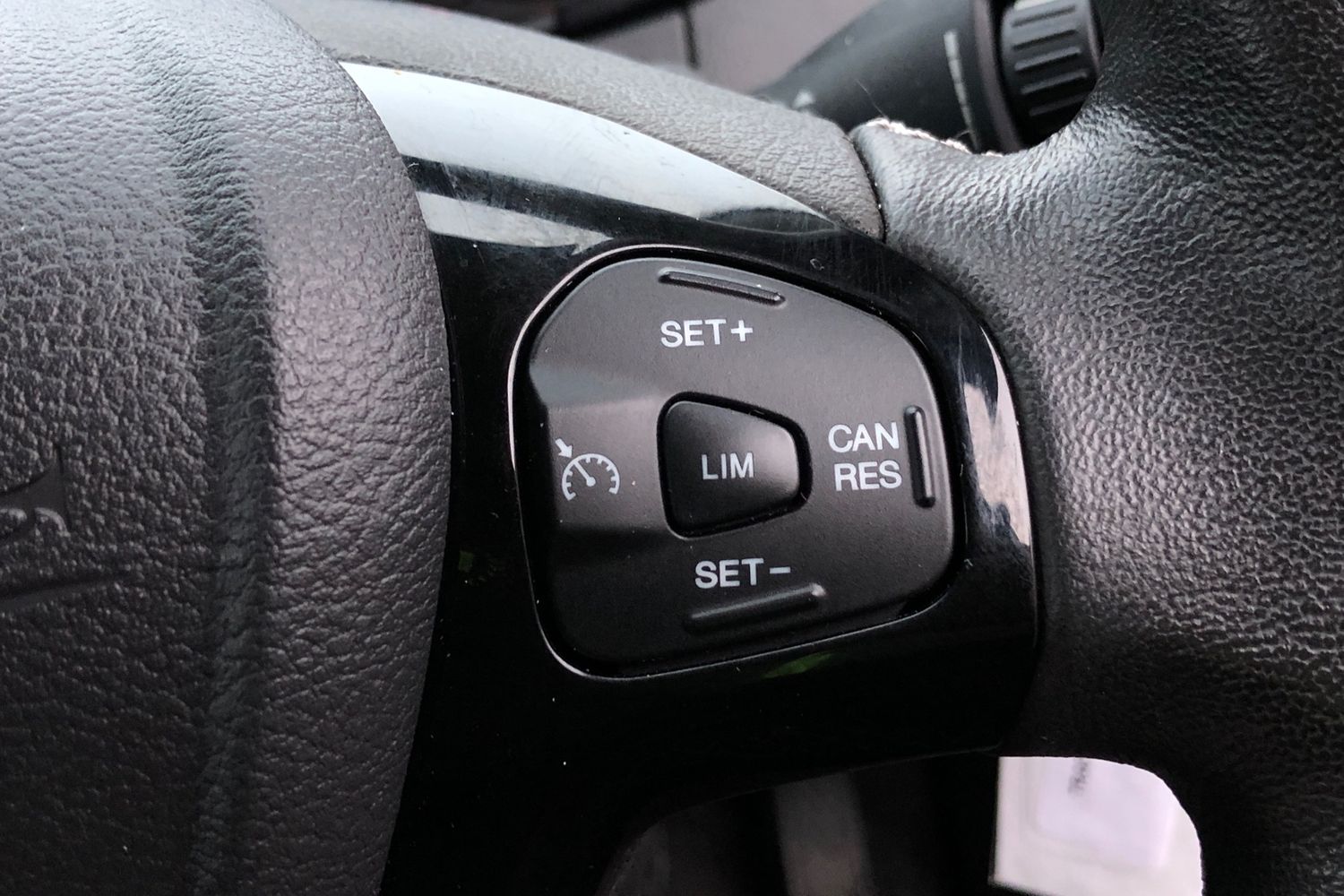 Used Ford Ka+ 2017 for sale - 77135432: Photo 6