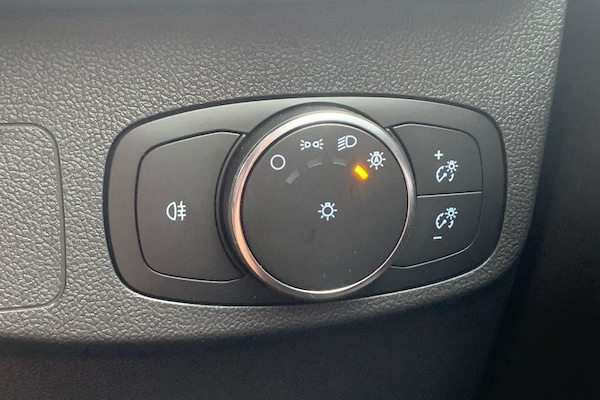 Used Ford Focus 2023 for sale - 74853605: Photo 15