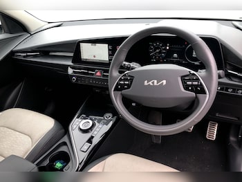 Used Kia Niro 2023 for sale - 75407399: Photo
