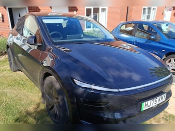 Used Tesla Model Y 2025 for sale - 79277303: Photo