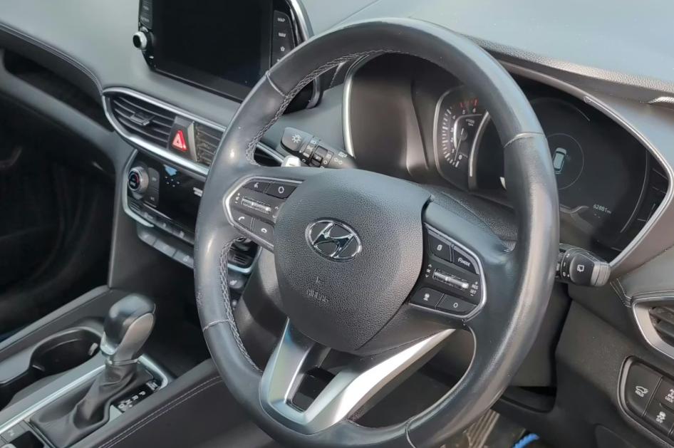 Used Hyundai Santa Fe 2020 for sale - 77747669: Photo 3