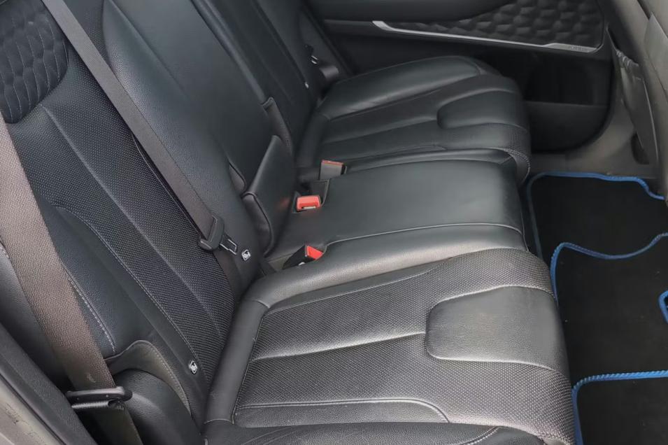 Used Hyundai Santa Fe 2020 for sale - 77747669: Photo 4