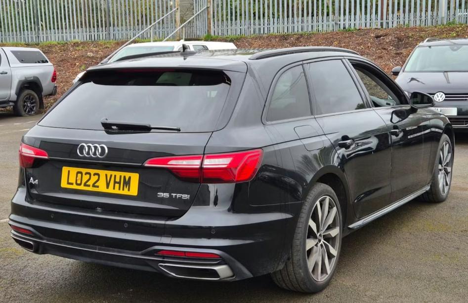 Used Audi A4 2022 for sale - 76798521: Photo 2