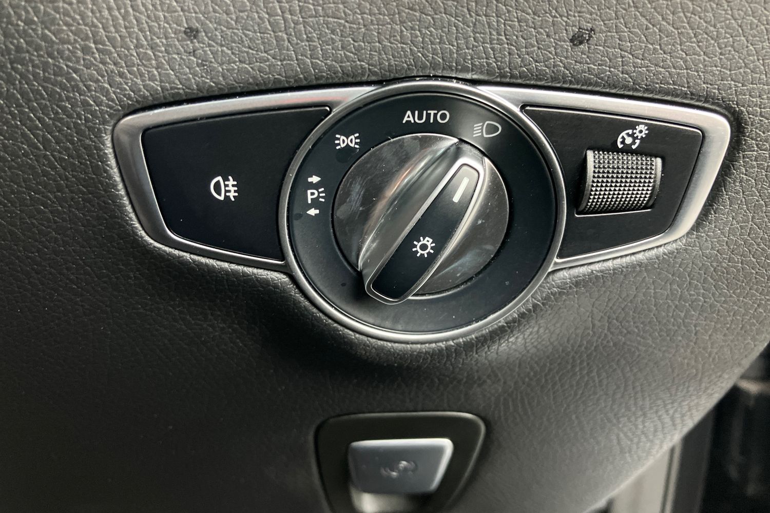 Used Mercedes-Benz EQC 2022 for sale - 76594419: Photo 16