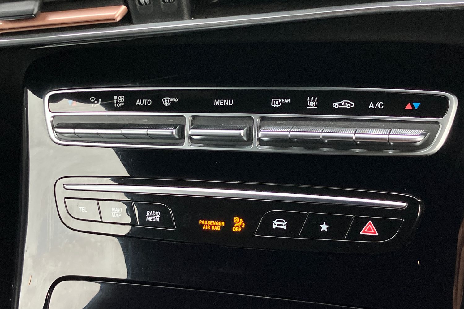 Used Mercedes-Benz EQC 2022 for sale - 76594419: Photo 9