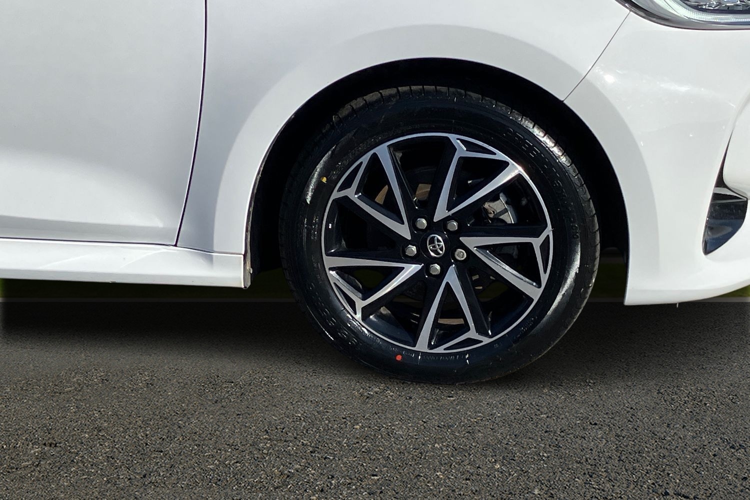 Used Toyota Yaris 2022 for sale - 77390175: Photo 22