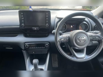 Used Toyota Yaris 2022 for sale - 77390175: Photo