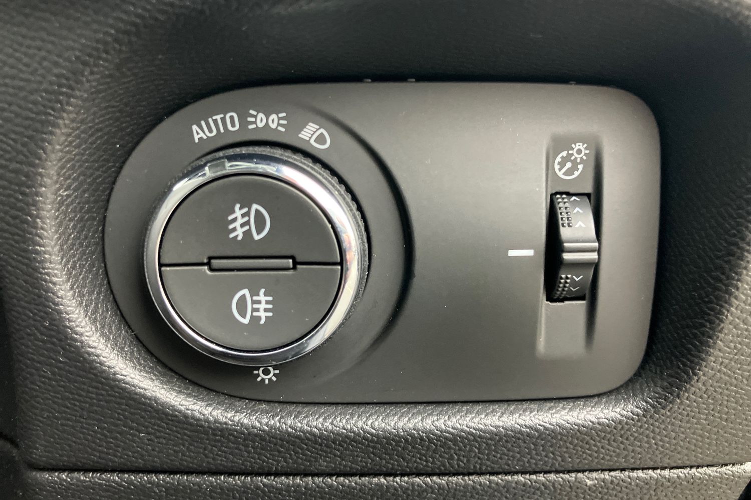 Used Vauxhall Mokka 2021 for sale - 76789708: Photo 21