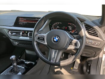 Used BMW 2 Series 2021 for sale - 75850049: Photo