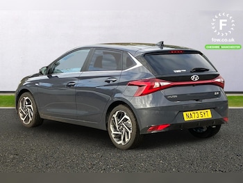 Used Hyundai i20 2023 for sale - 76274772: Photo