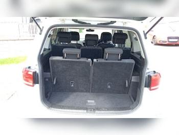 Used Volkswagen Touran 2021 for sale - 78840613: Photo