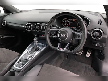 Used Audi TT 2018 for sale - 77638597: Photo