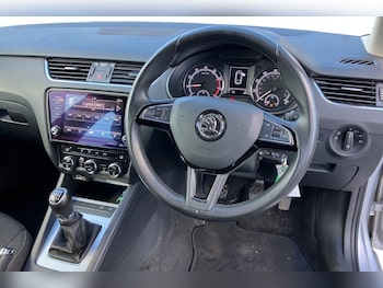 Used Skoda Octavia 2020 for sale - 76027173: Photo 3