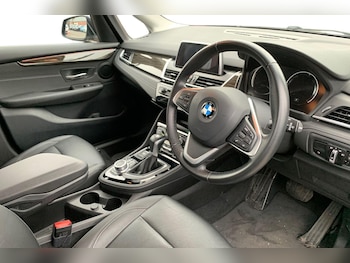 Used BMW 2 Series 2019 for sale - 76503006: Photo